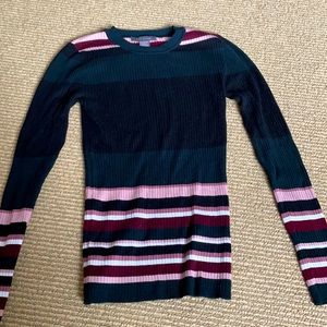 Suzy Shier tight knit top